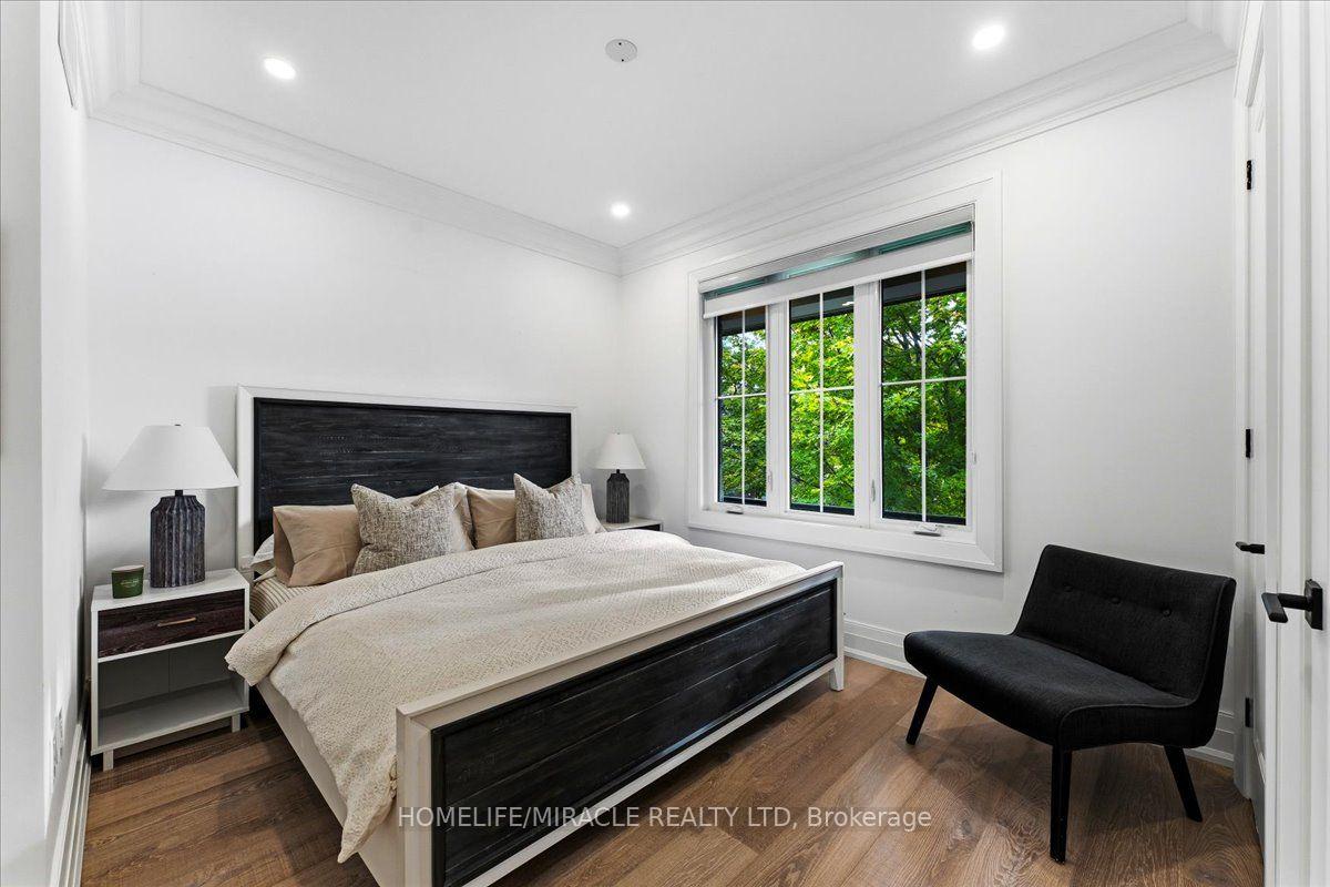 Photo 72 of 471 Willis Drive, Oakville, West — HOMEH