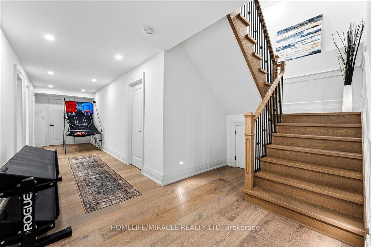 Photo 80 of 471 Willis Drive, Oakville, West — HOMEH