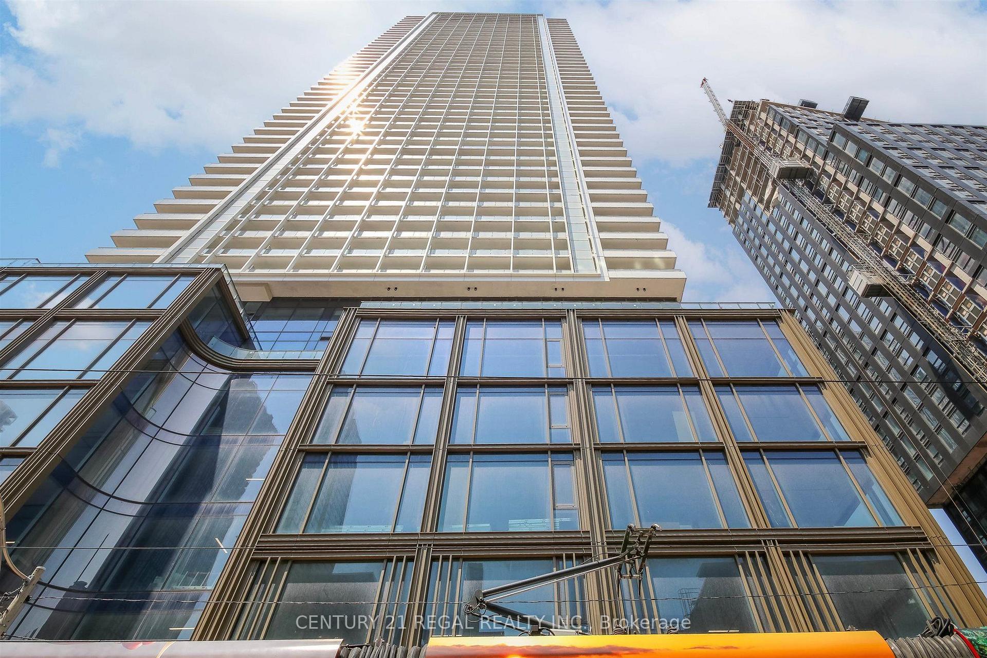 Photo 4 of Unit 1915, 889 Queen Street E, Toronto, Church-Yonge Corridor — HOMEH