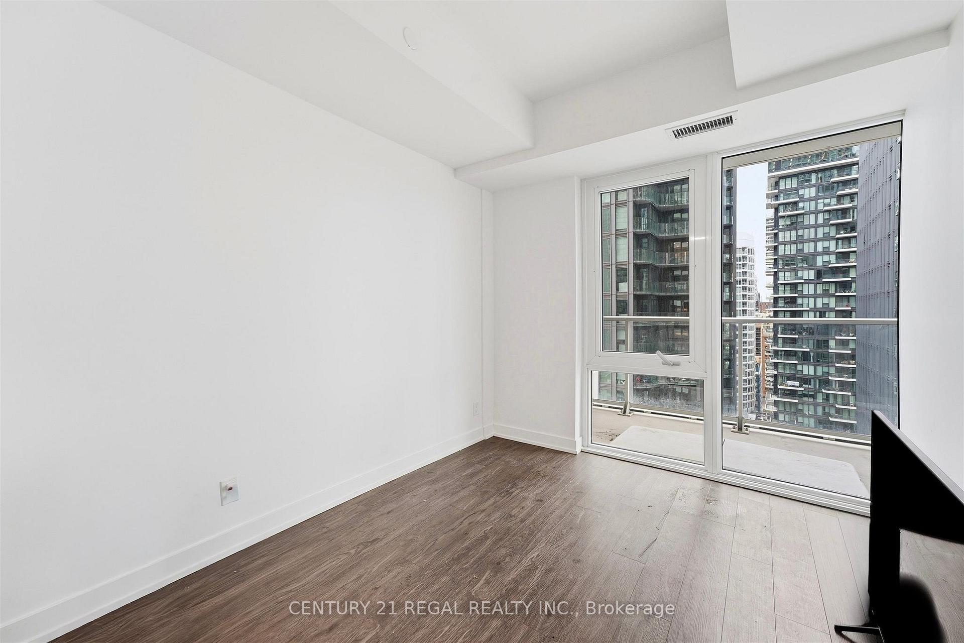 Photo 19 of Unit 1915, 889 Queen Street E, Toronto, Church-Yonge Corridor — HOMEH