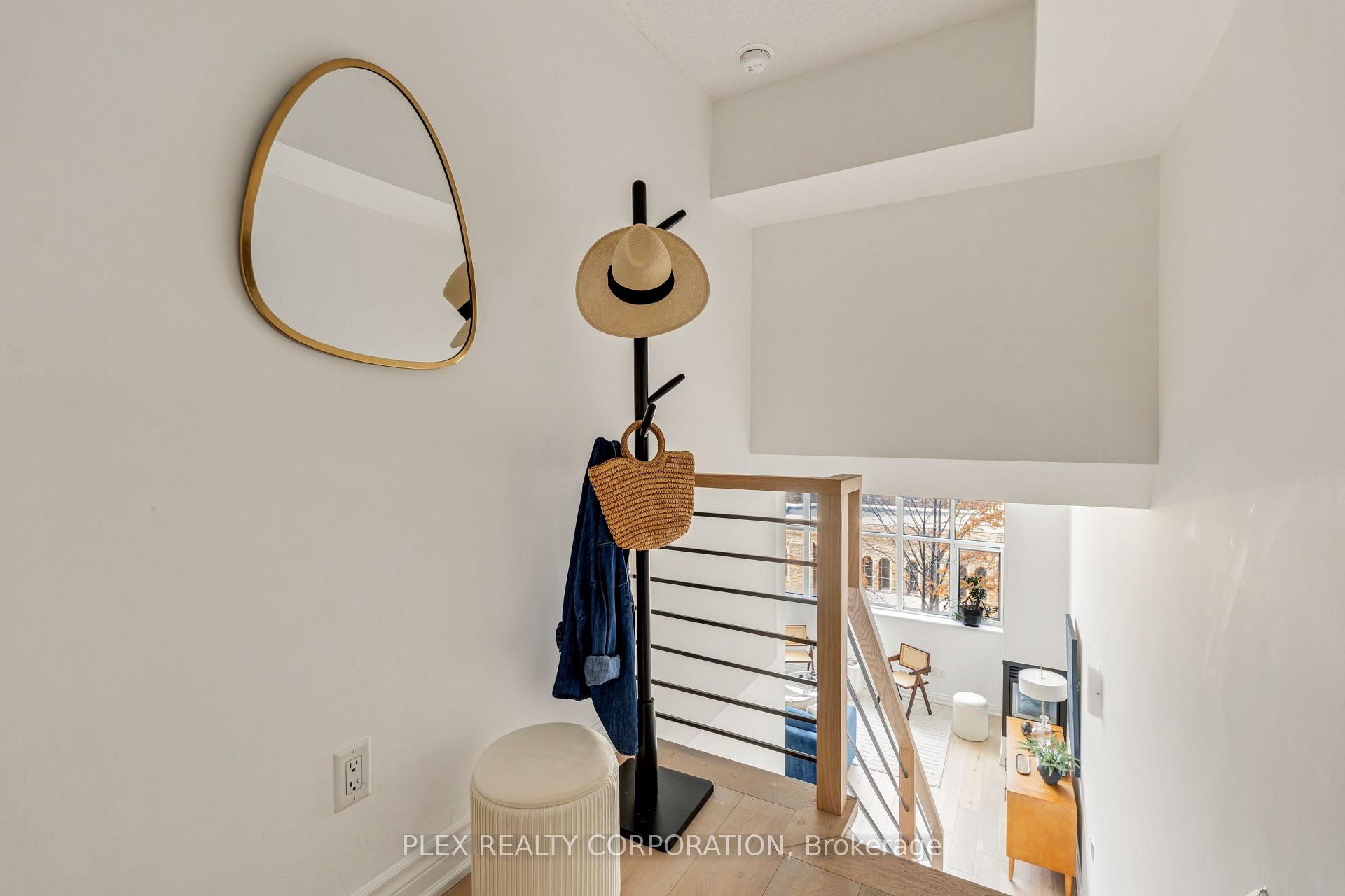 Photo 4 of Unit 410, 437 Roncesvalles Avenue, Toronto, Roncesvalles — HOMEH