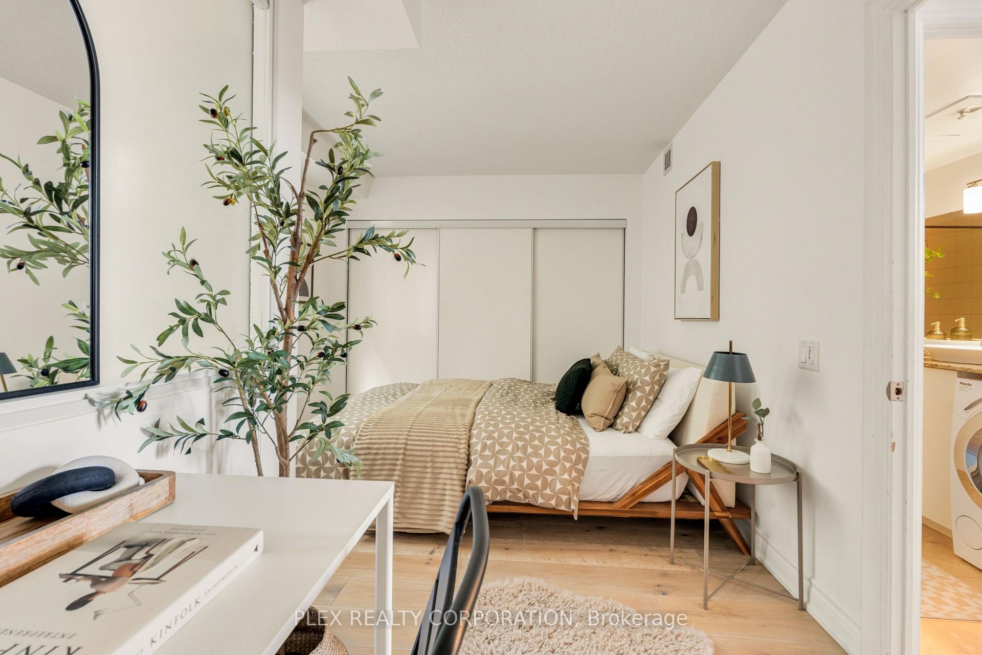 Photo 14 of Unit 410, 437 Roncesvalles Avenue, Toronto, Roncesvalles — HOMEH