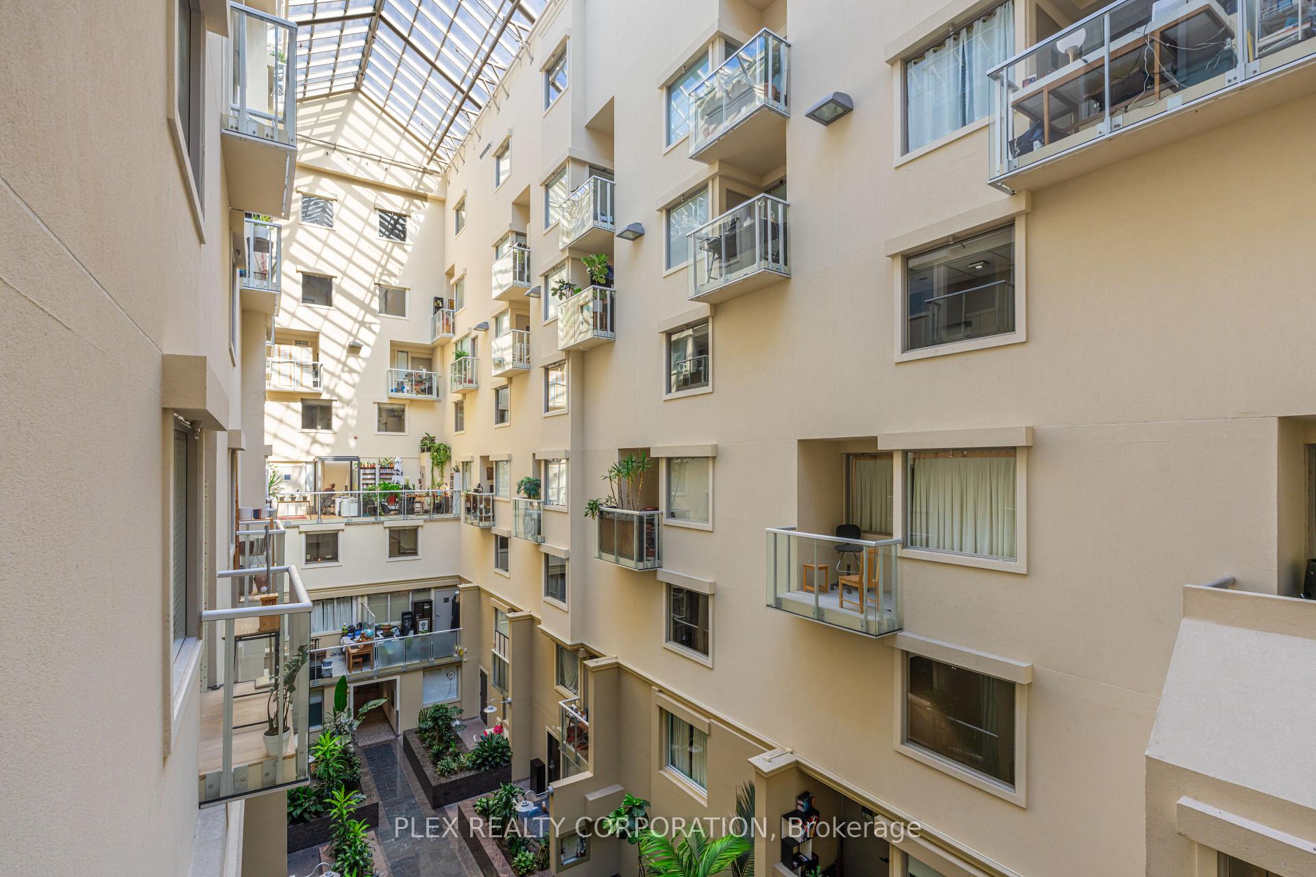 Photo 19 of Unit 410, 437 Roncesvalles Avenue, Toronto, Roncesvalles — HOMEH