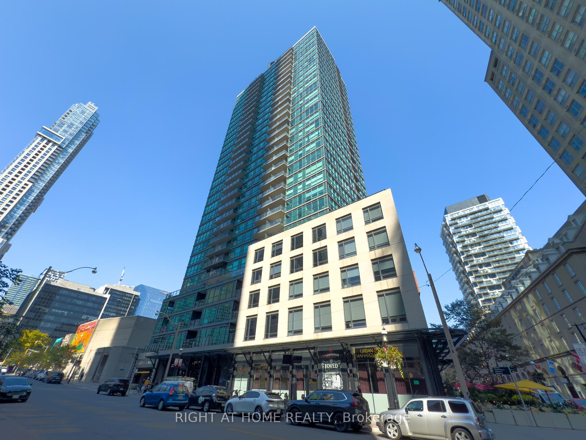 Photo of Unit 806, 1 Scott Street