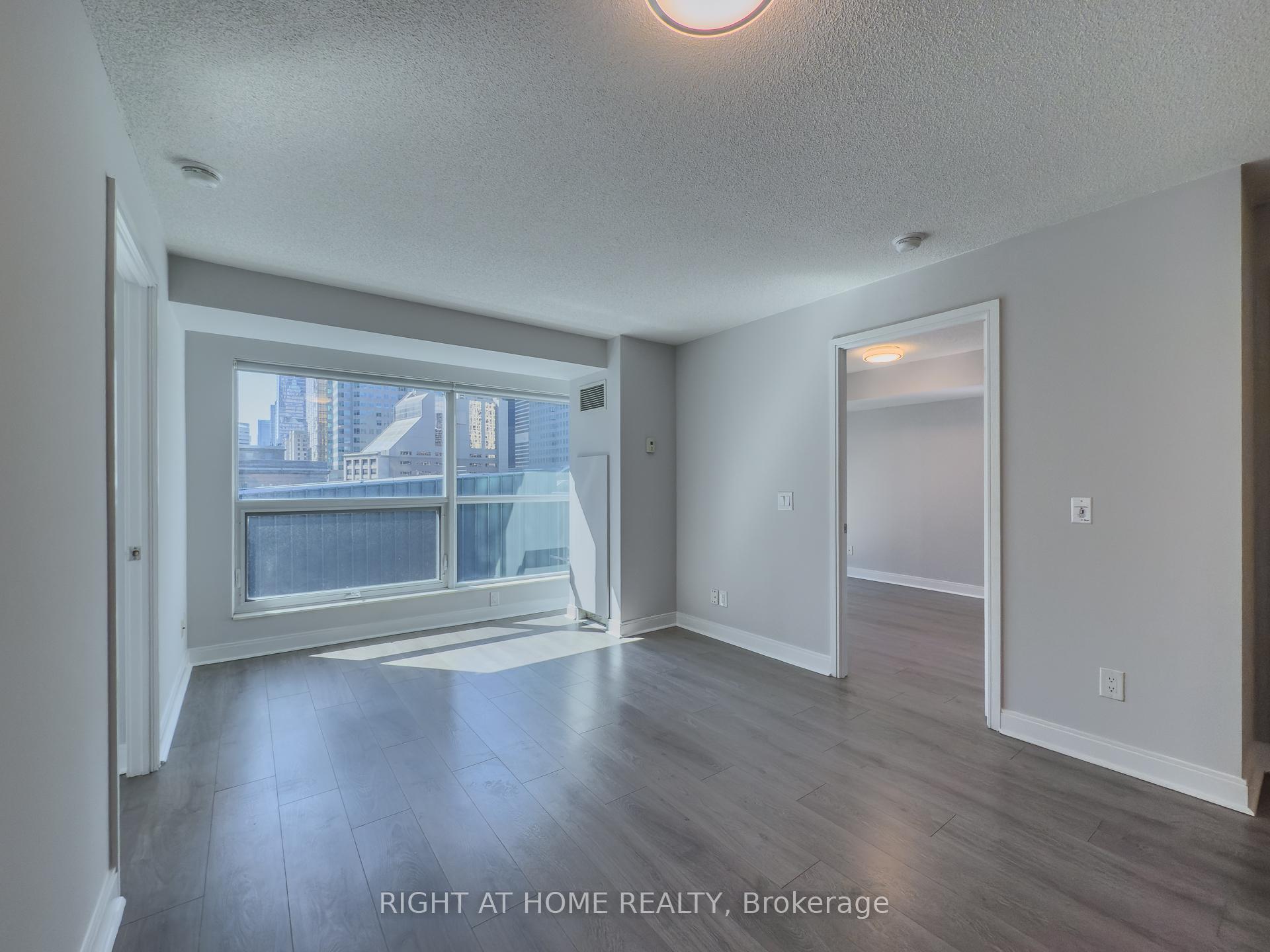 Photo 9 of Unit 806, 1 Scott Street, Toronto, Waterfront Communities — HOMEH