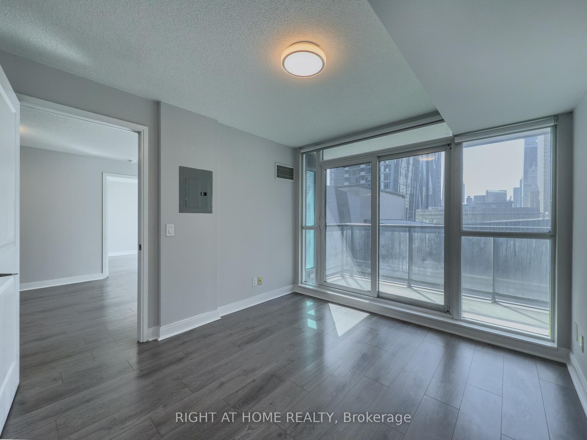 Photo 13 of Unit 806, 1 Scott Street, Toronto, Waterfront Communities — HOMEH