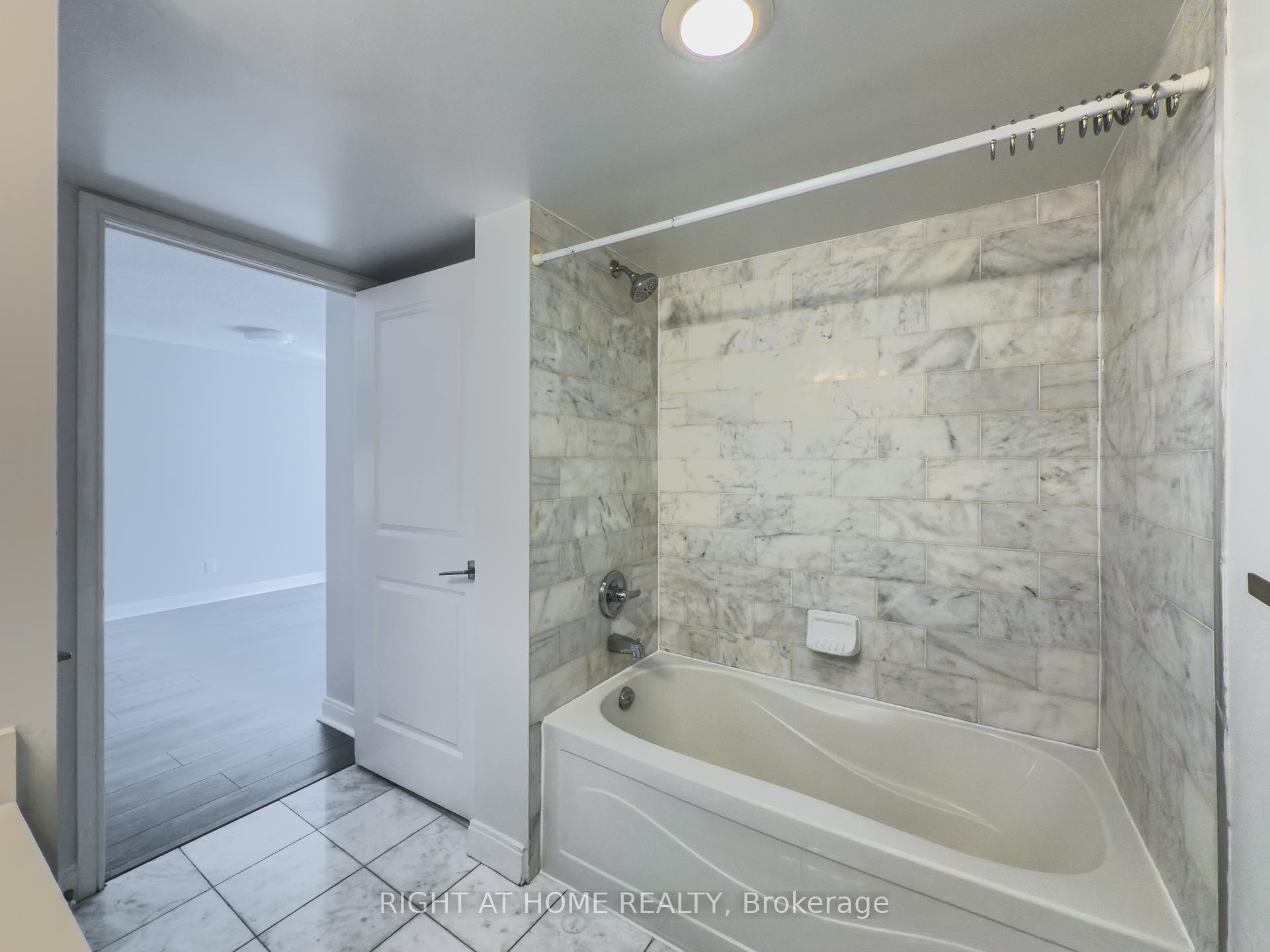 Photo 21 of Unit 806, 1 Scott Street, Toronto, Waterfront Communities — HOMEH