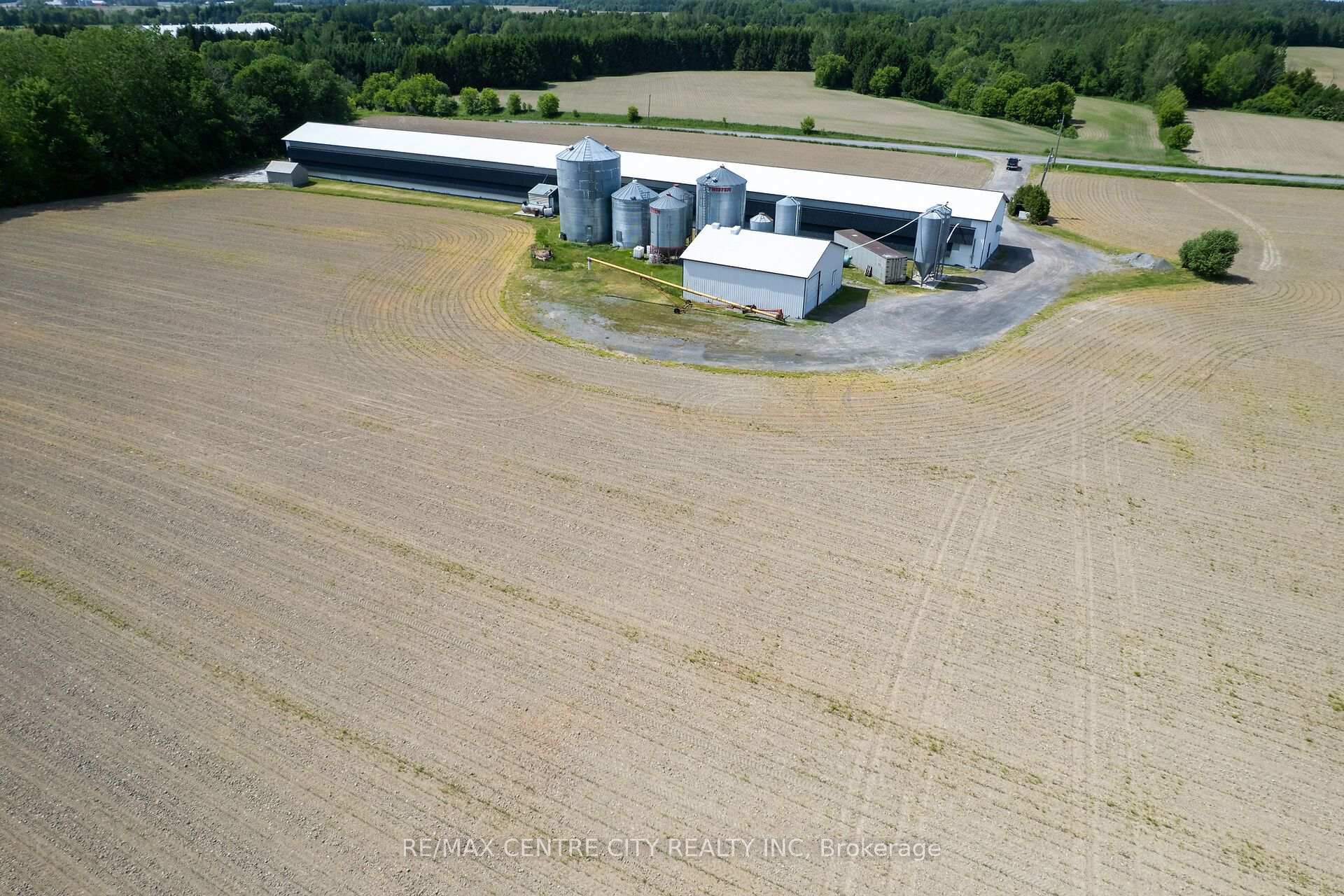 Photo 8 of 1876 Concession Road, The Nation, The Nation Municipality — HOMEH