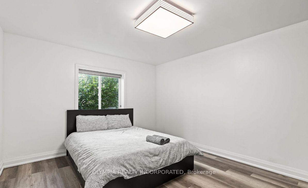 Photo 14 of 5138 Valley Way, Niagara Falls, Cherrywood — HOMEH