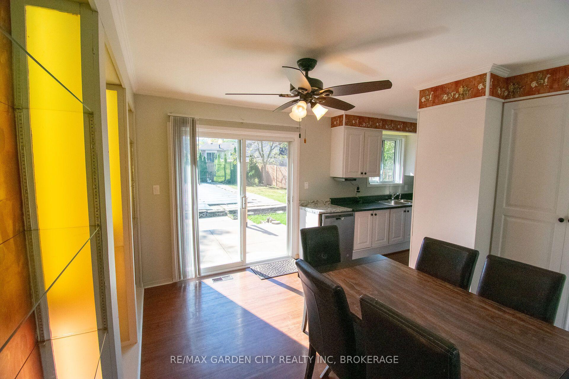 Photo 8 of 15 Karen Crescent, Grimsby, Grimsby West — HOMEH