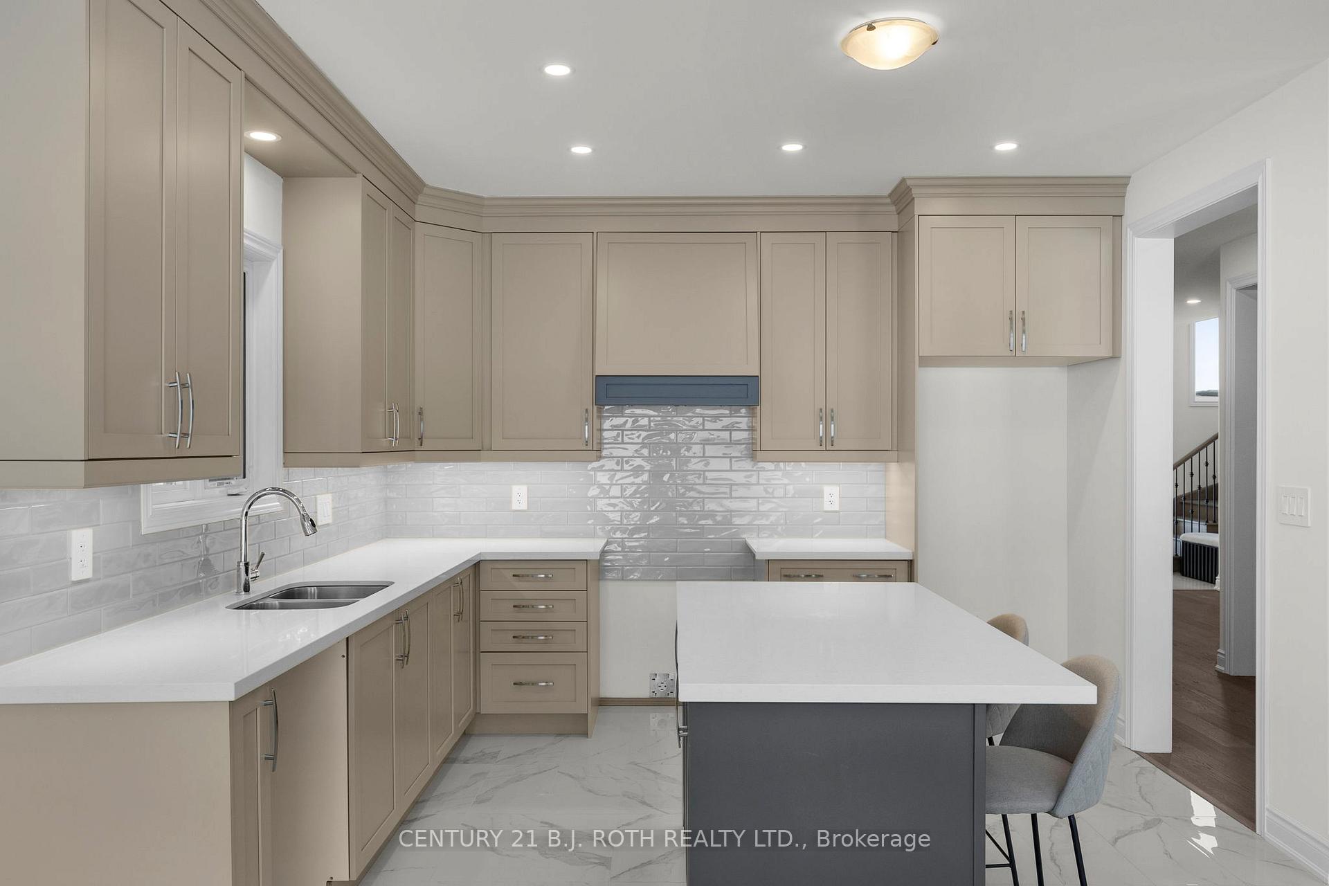 Photo 9 of 2974 Monarch Drive, Orillia — HOMEH