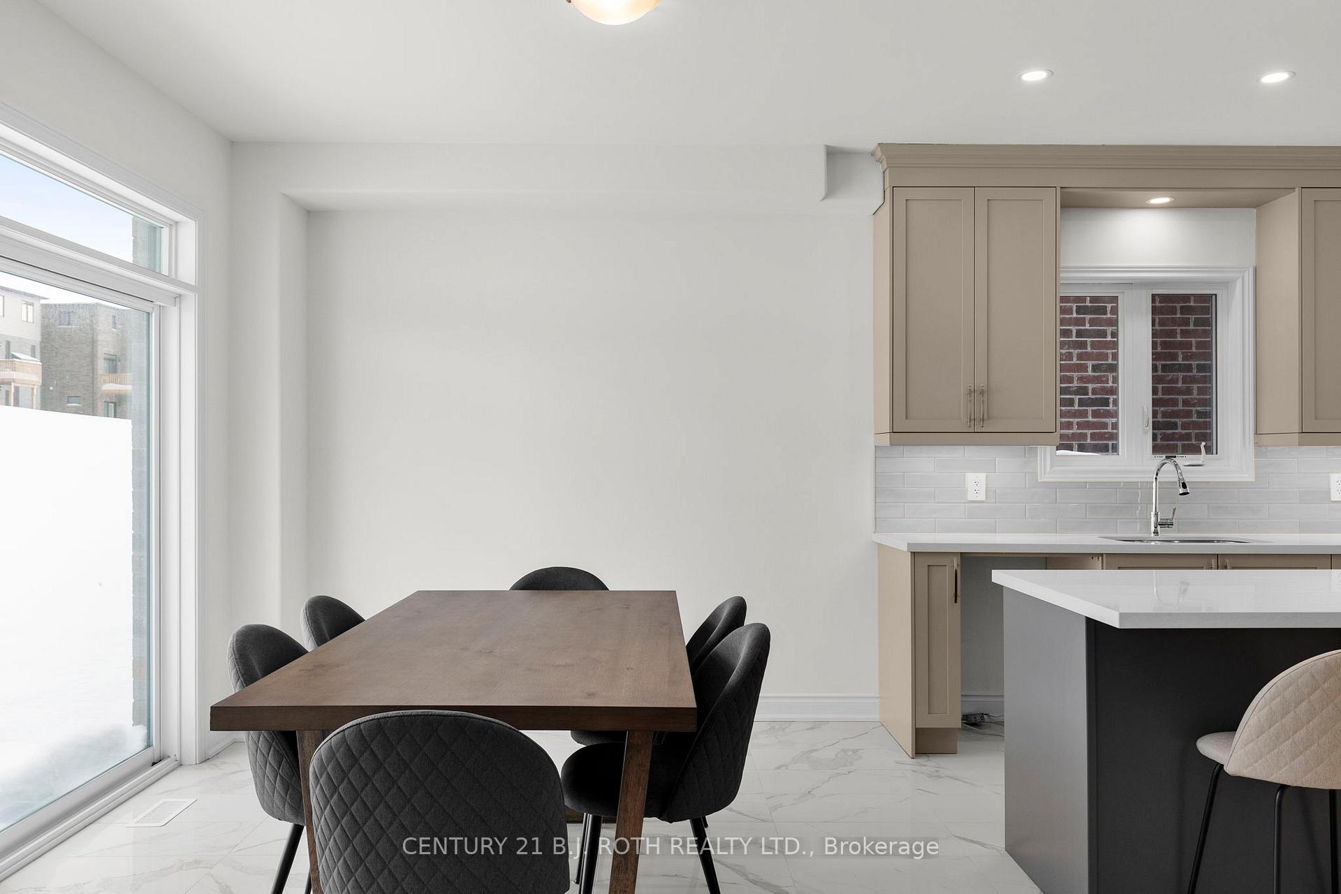 Photo 11 of 2974 Monarch Drive, Orillia — HOMEH