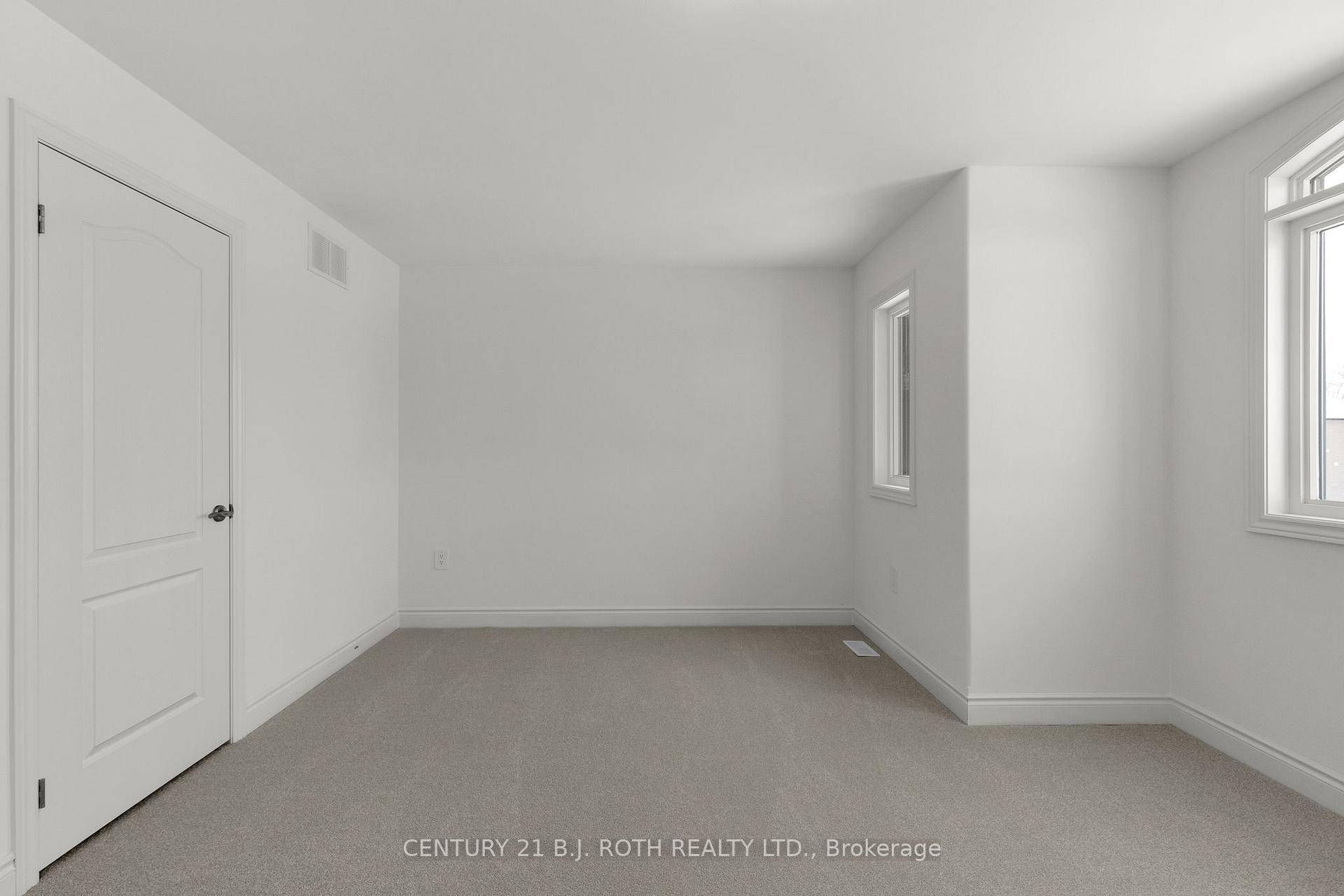 Photo 16 of 2974 Monarch Drive, Orillia — HOMEH