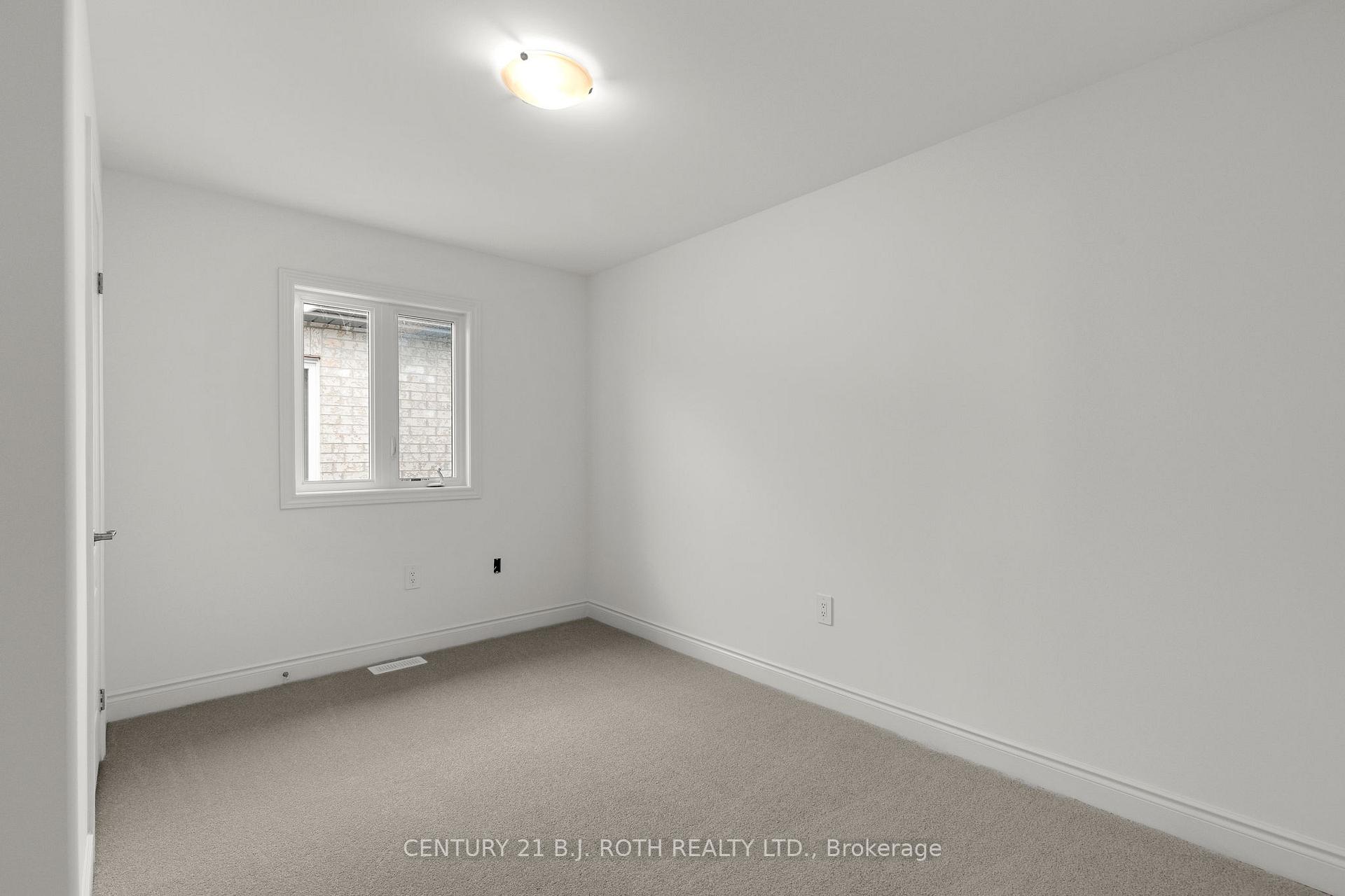 Photo 19 of 2974 Monarch Drive, Orillia — HOMEH