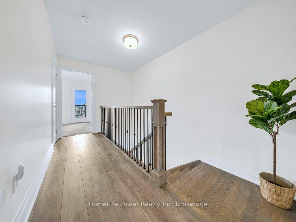 Photo 42 of 45 George Brier Drive W, Brant, Paris — HOMEH