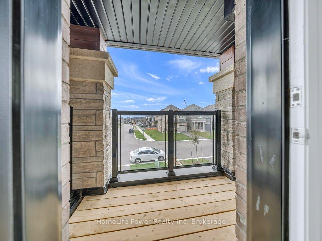 Photo 50 of 45 George Brier Drive W, Brant, Paris — HOMEH