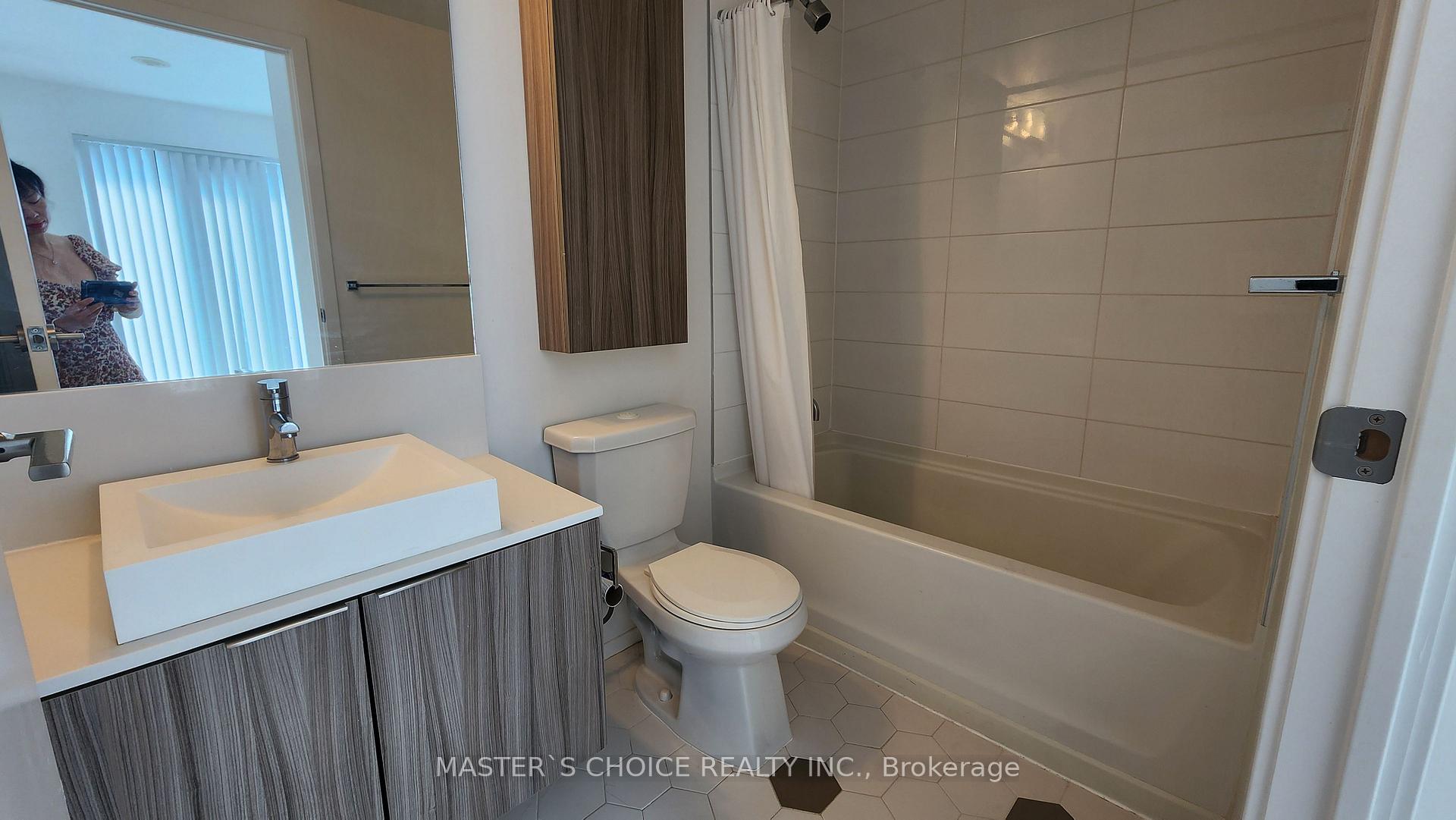 Photo 21 of Unit 2805, 68 Shuter Street, Toronto, Church-Yonge Corridor — HOMEH