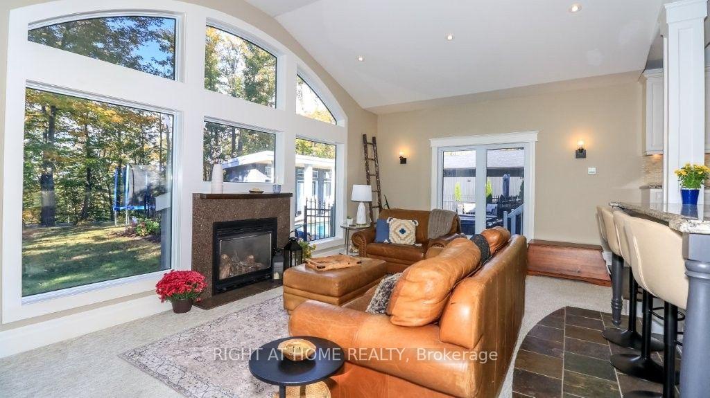 Photo 17 of 44 Highland Drive, Oro-Medonte, Horseshoe Valley — HOMEH