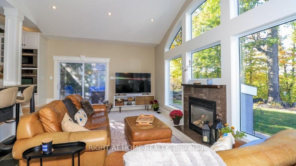 Photo 19 of 44 Highland Drive, Oro-Medonte, Horseshoe Valley — HOMEH
