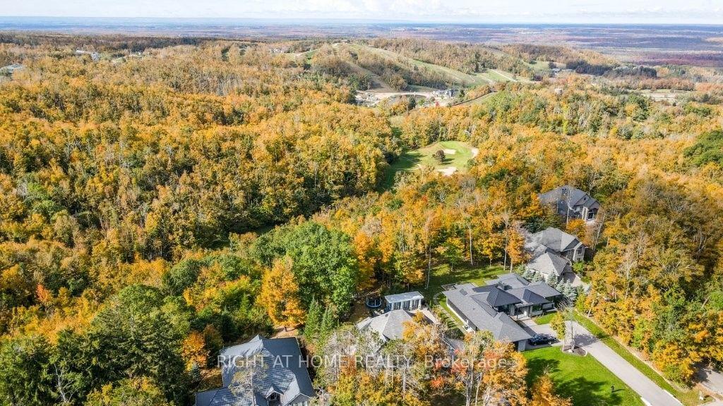 Photo 49 of 44 Highland Drive, Oro-Medonte, Horseshoe Valley — HOMEH