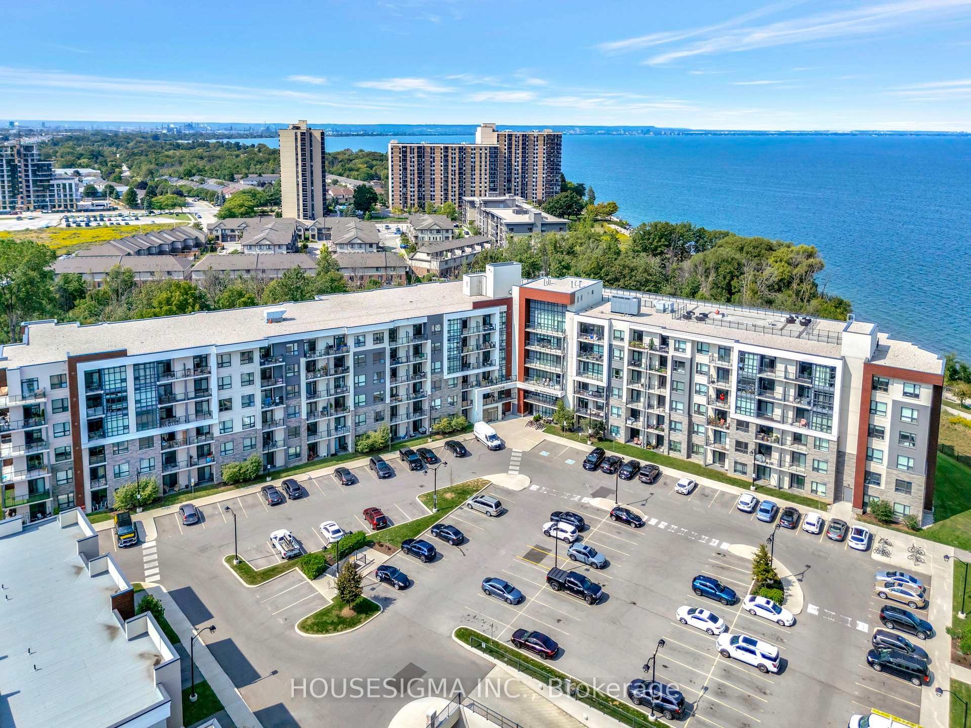 Photo 2 of Unit 322, 125 Shoreview Place, Hamilton, Stoney Creek — HOMEH