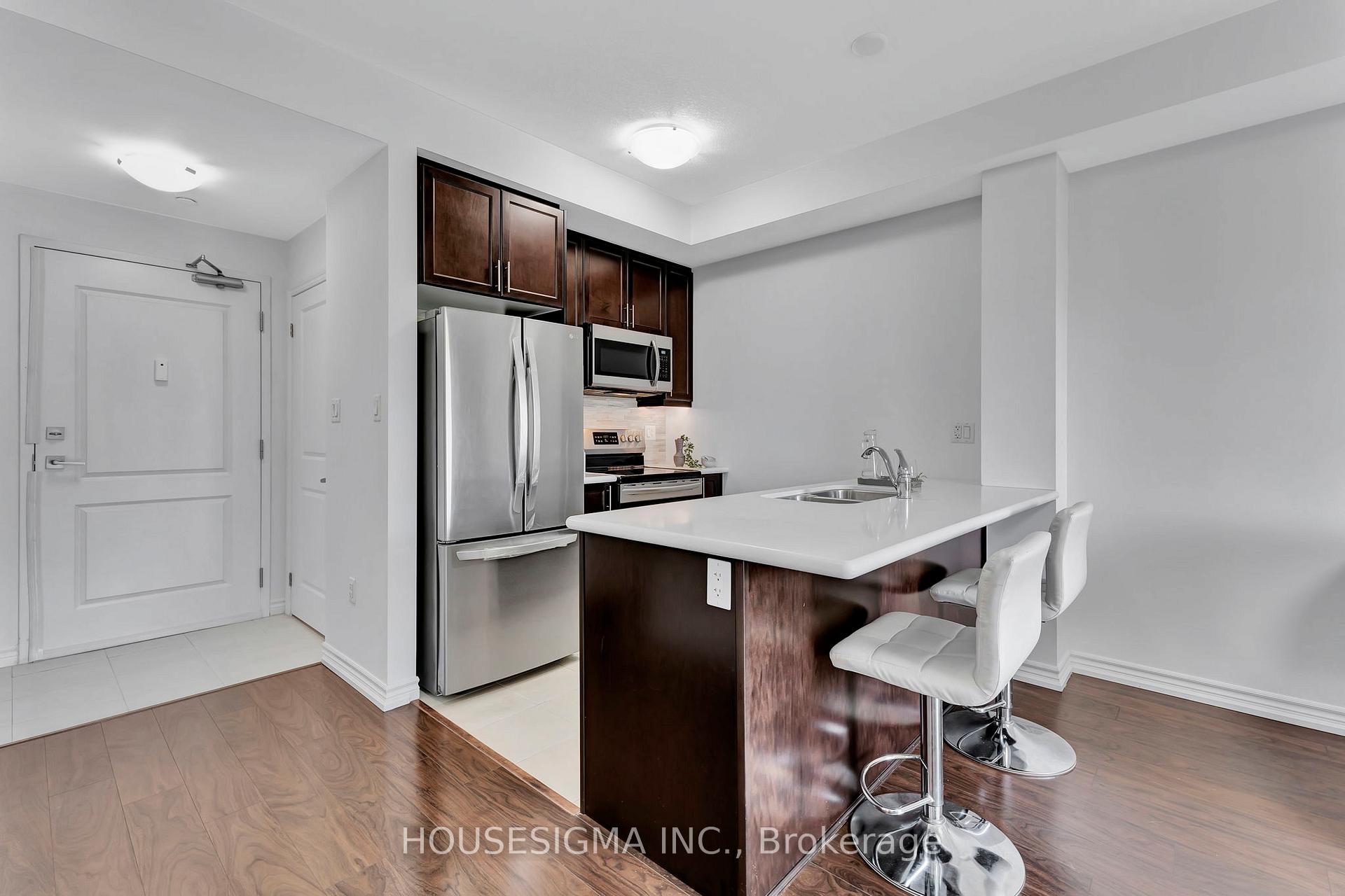 Photo 8 of Unit 322, 125 Shoreview Place, Hamilton, Stoney Creek — HOMEH