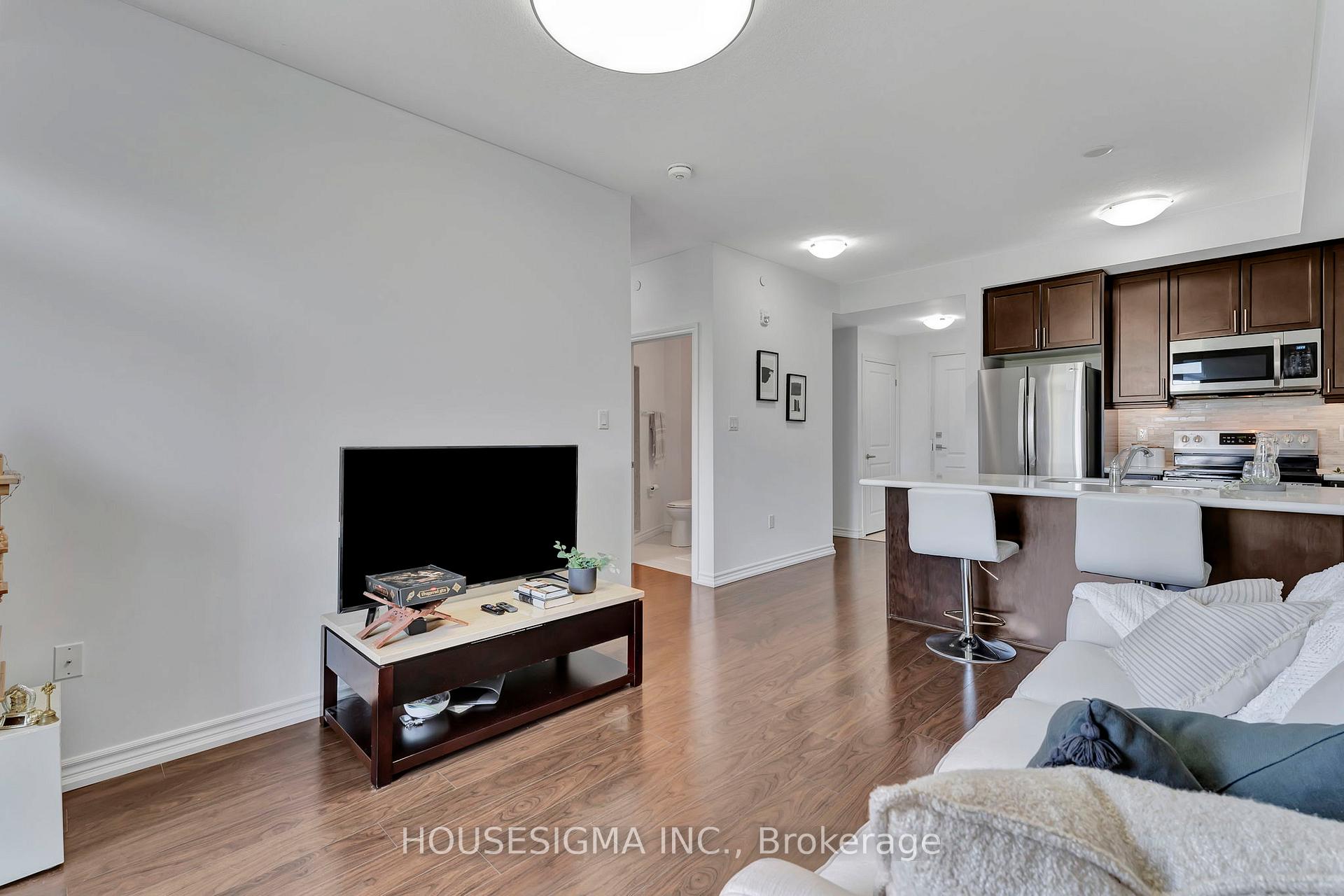 Photo 13 of Unit 322, 125 Shoreview Place, Hamilton, Stoney Creek — HOMEH