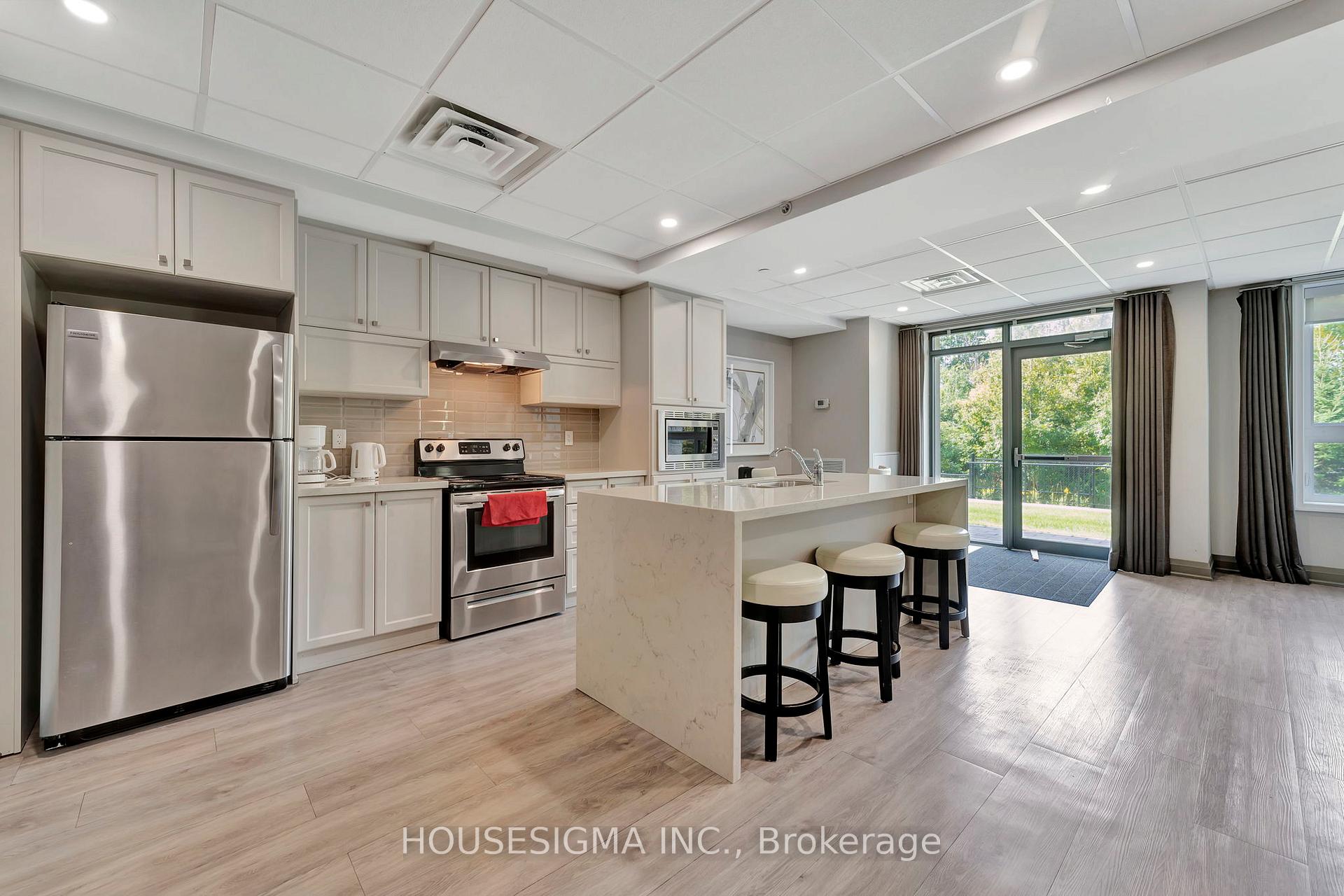 Photo 26 of Unit 322, 125 Shoreview Place, Hamilton, Stoney Creek — HOMEH