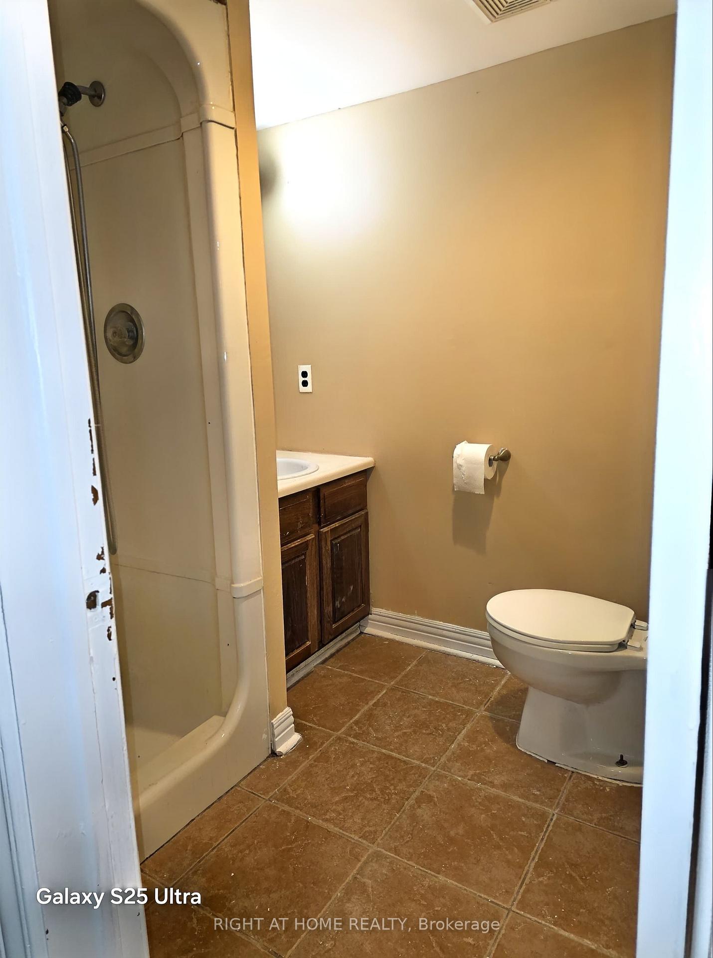 Photo 14 of Unit Basement, 1715 Rossland Road E, Whitby, Blue Grass Meadows — HOMEH