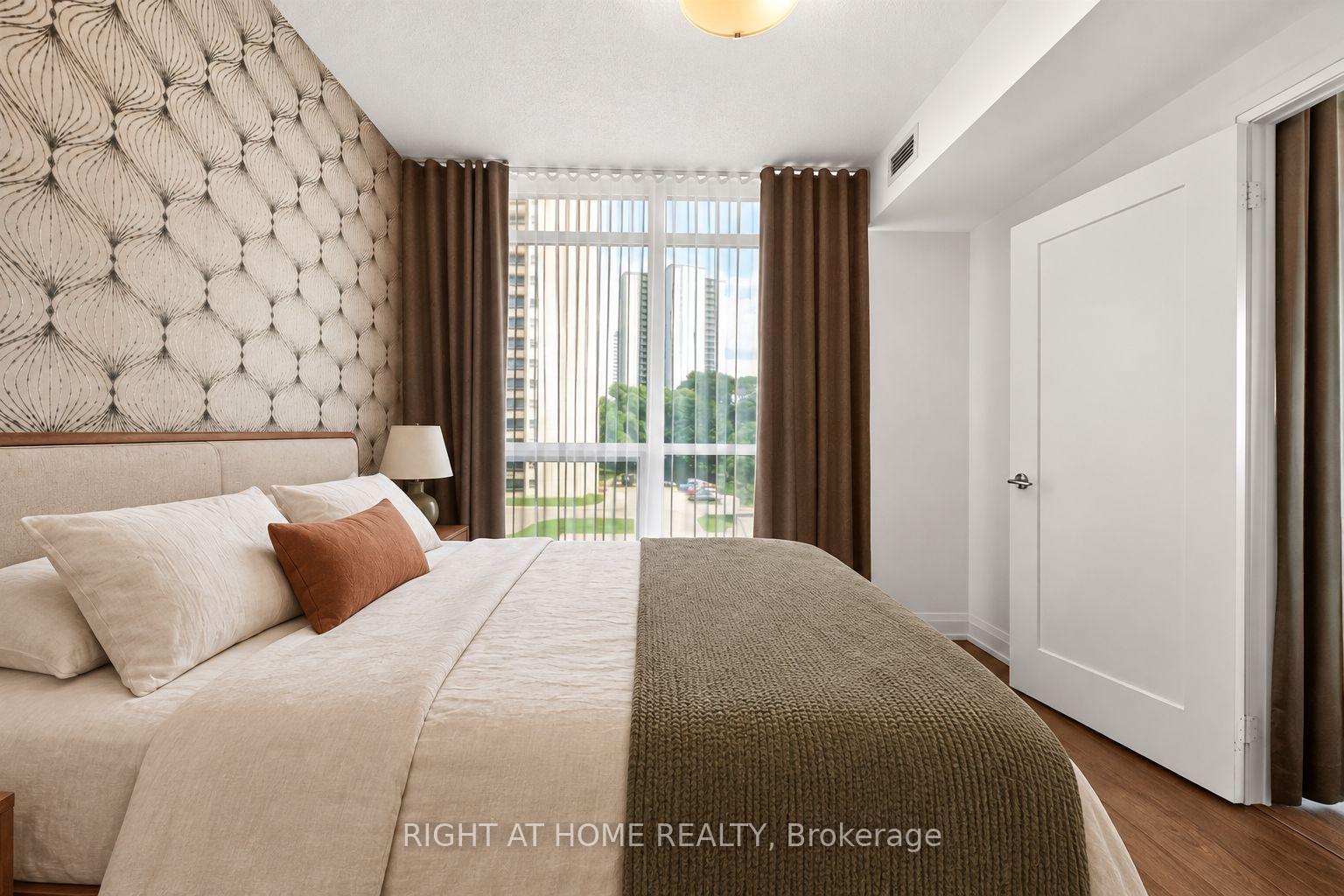 Photo 18 of Unit 509, 18 Graydon Hall Drive, North York, Parkwoods-Donalda — HOMEH