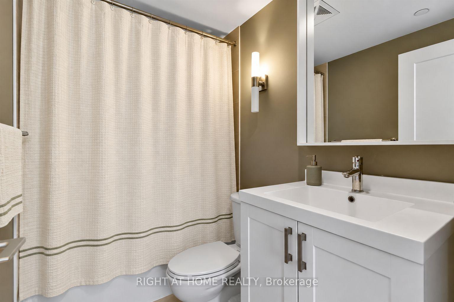 Photo 19 of Unit 509, 18 Graydon Hall Drive, North York, Parkwoods-Donalda — HOMEH