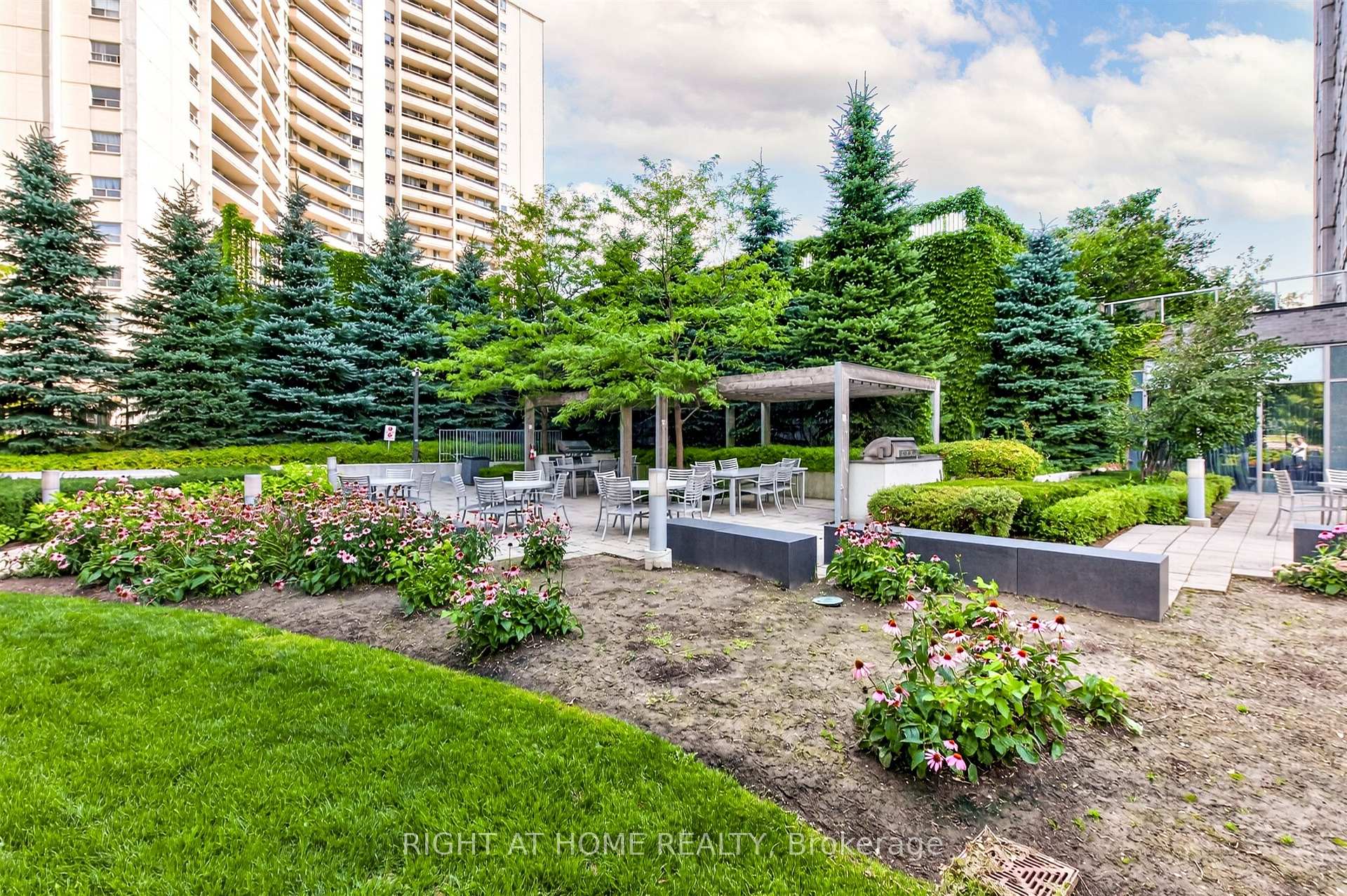 Photo 30 of Unit 509, 18 Graydon Hall Drive, North York, Parkwoods-Donalda — HOMEH