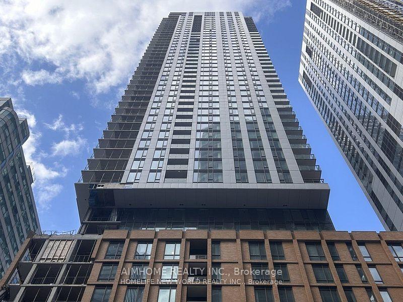 Photo of Unit 1212, 8 Widmer Street