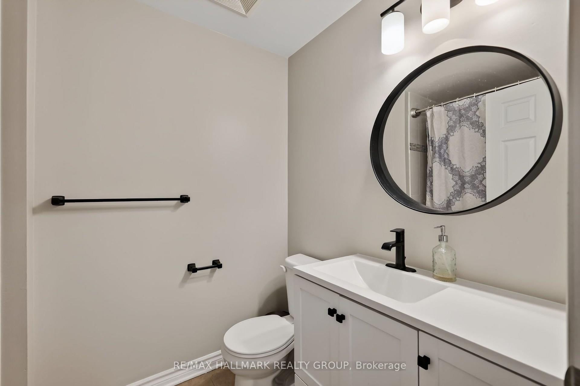 Photo 14 of Unit D, 318 Everest Private, Ottawa, Elmvale Acres — HOMEH