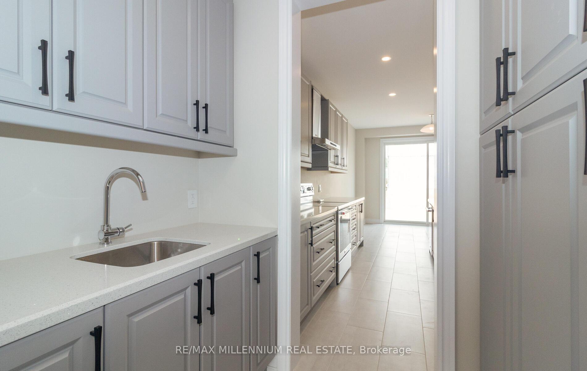 Photo 8 of 81 Bearberry Road, Springwater, Midhurst — HOMEH