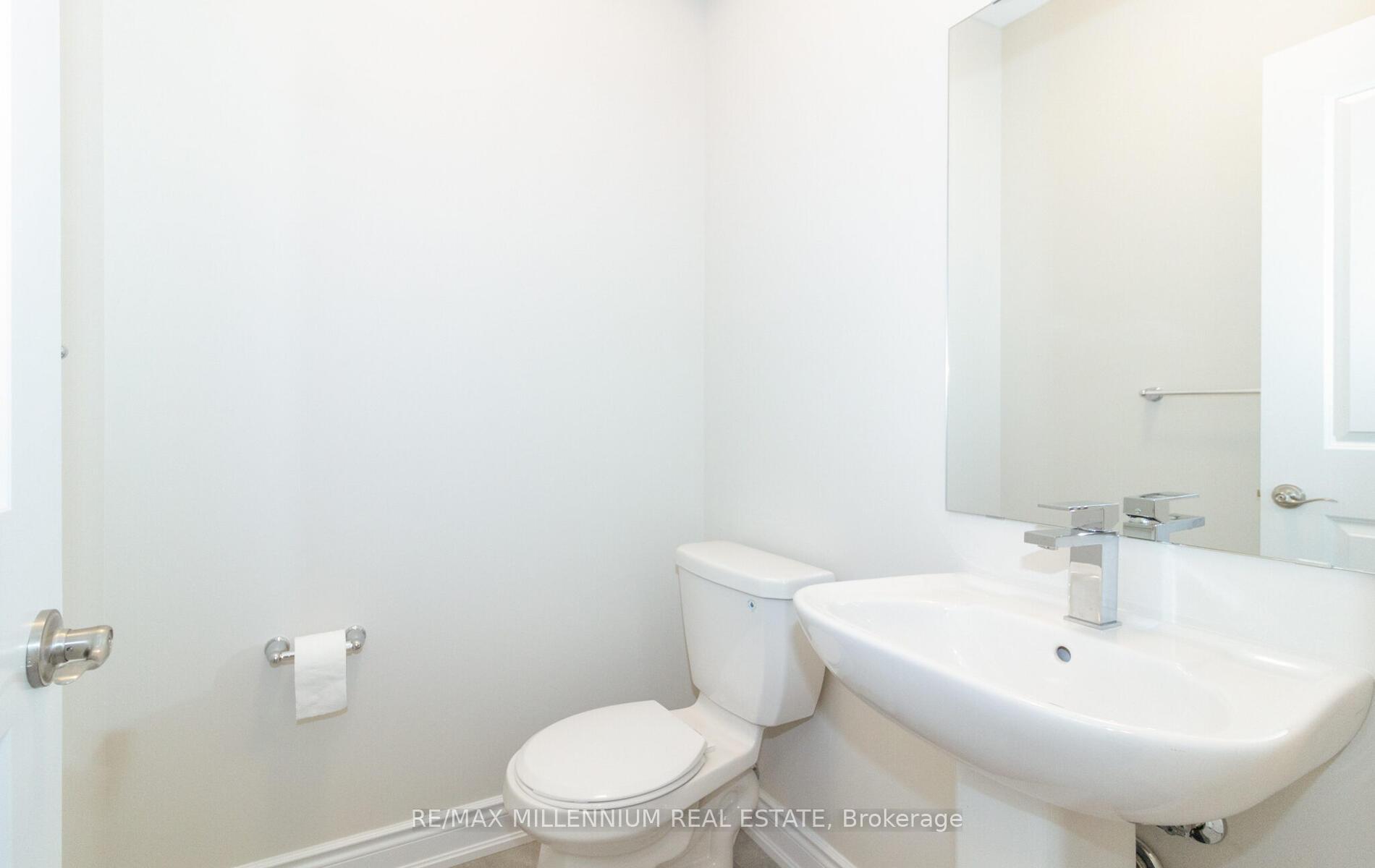 Photo 16 of 81 Bearberry Road, Springwater, Midhurst — HOMEH
