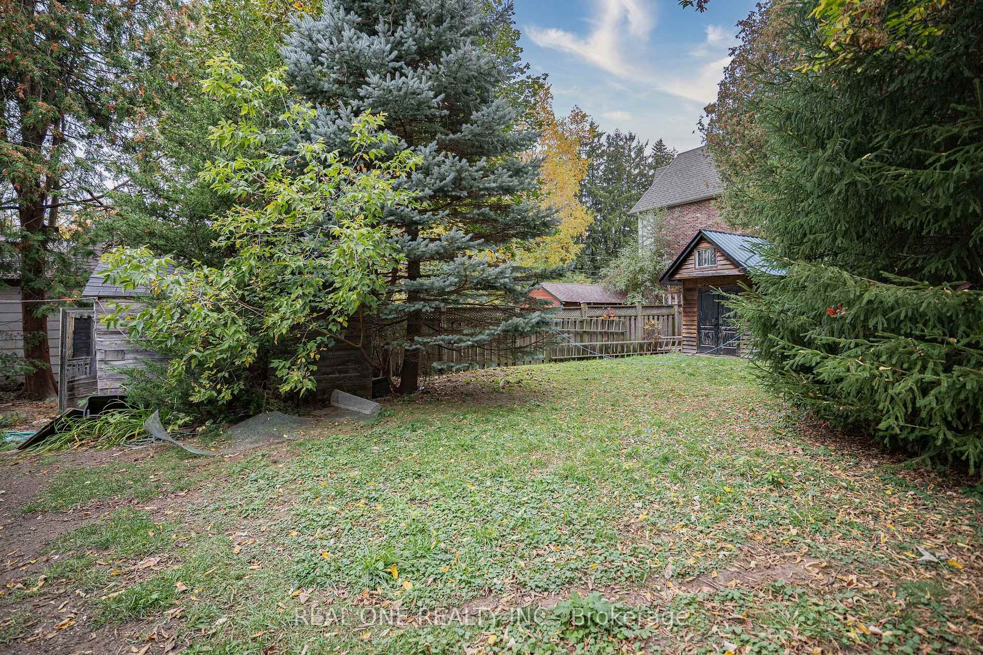 Photo 18 of 26 Capelle Street, Richmond Hill, Oak Ridges Lake Wilcox — HOMEH