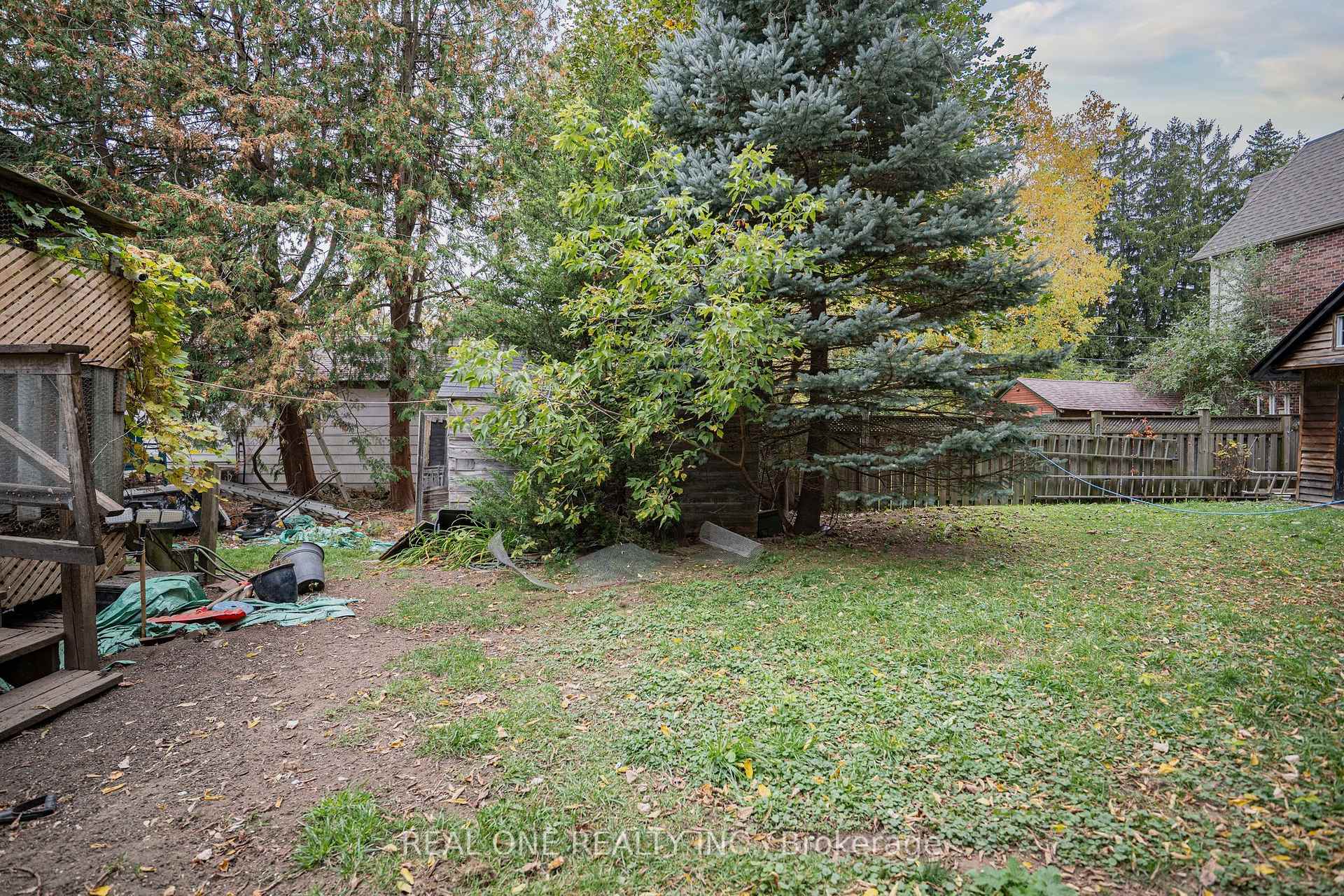 Photo 19 of 26 Capelle Street, Richmond Hill, Oak Ridges Lake Wilcox — HOMEH