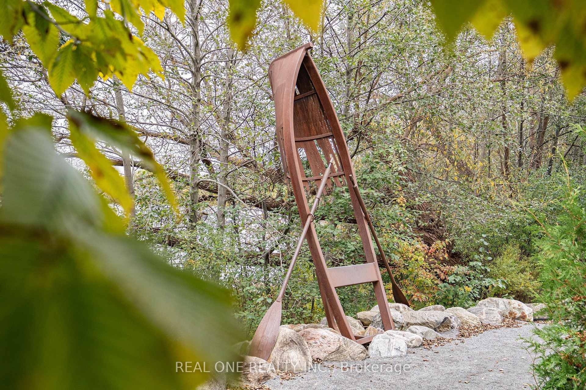Photo 22 of 26 Capelle Street, Richmond Hill, Oak Ridges Lake Wilcox — HOMEH