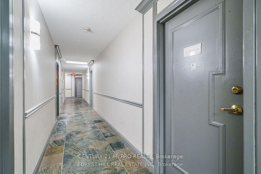 Photo 2 of Unit 312, 633 Bay Street, Toronto, Bay Street Corridor — HOMEH
