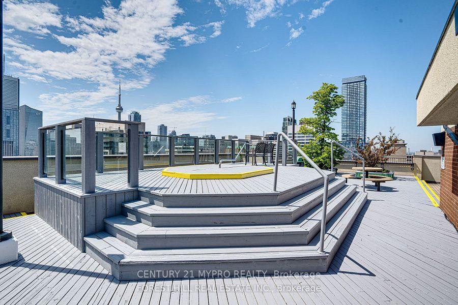 Photo 9 of Unit 312, 633 Bay Street, Toronto, Bay Street Corridor — HOMEH