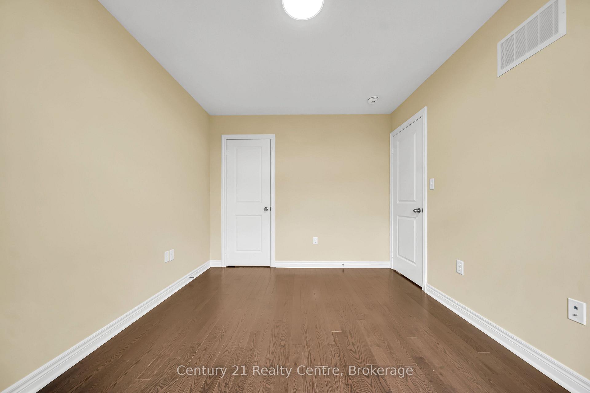 Photo 37 of 20 Hogan Manor Drive, Brampton, Northwest Brampton — HOMEH