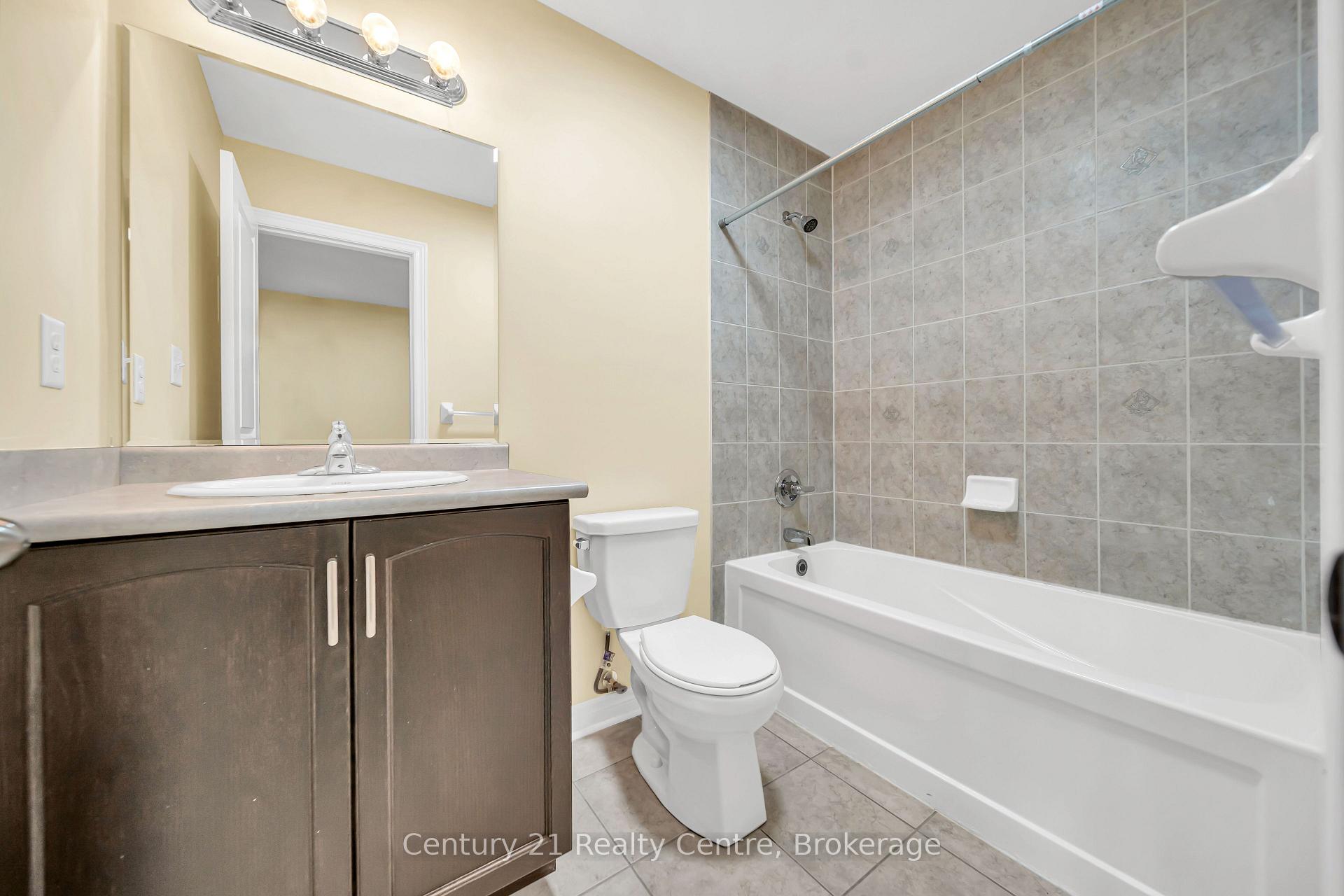 Photo 38 of 20 Hogan Manor Drive, Brampton, Northwest Brampton — HOMEH