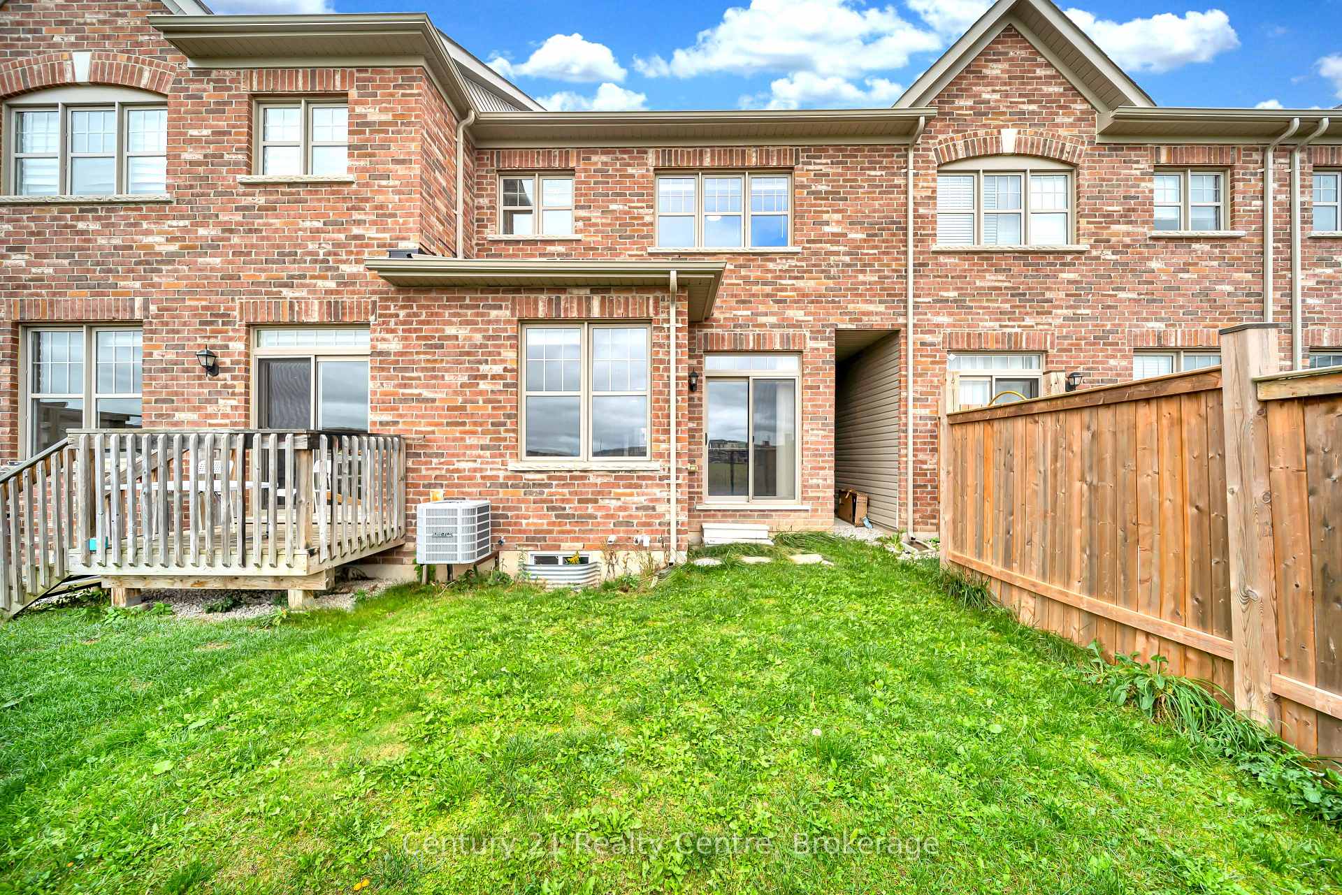 Photo 46 of 20 Hogan Manor Drive, Brampton, Northwest Brampton — HOMEH
