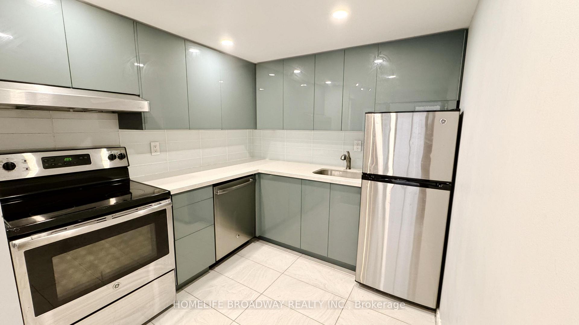 Photo 4 of Unit 608, 705 King Street W, Toronto, Niagara — HOMEH