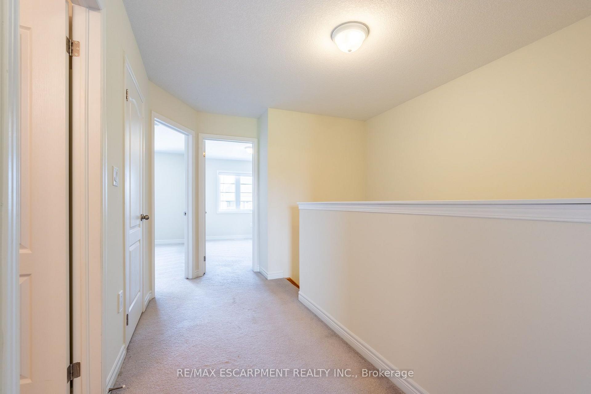 Photo 25 of 175 Lormont Boulevard, Hamilton, Stoney Creek Mountain — HOMEH