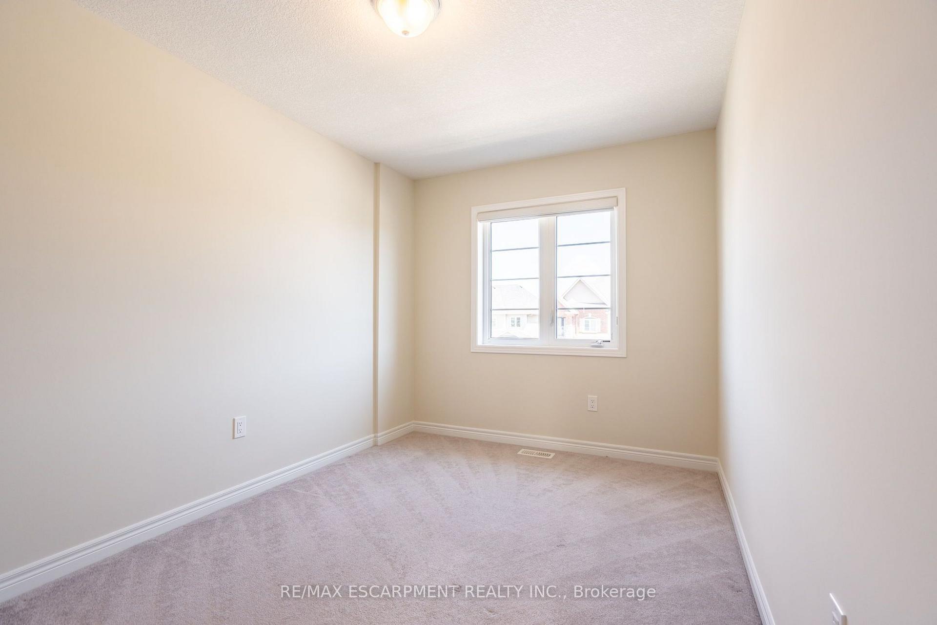 Photo 27 of 175 Lormont Boulevard, Hamilton, Stoney Creek Mountain — HOMEH