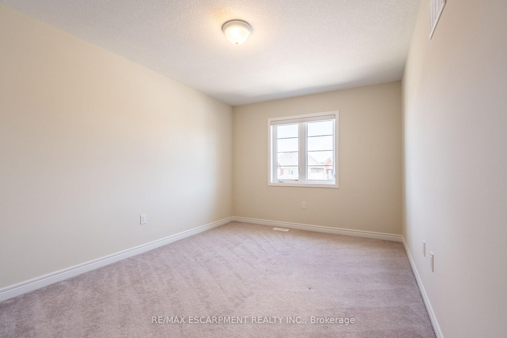 Photo 29 of 175 Lormont Boulevard, Hamilton, Stoney Creek Mountain — HOMEH
