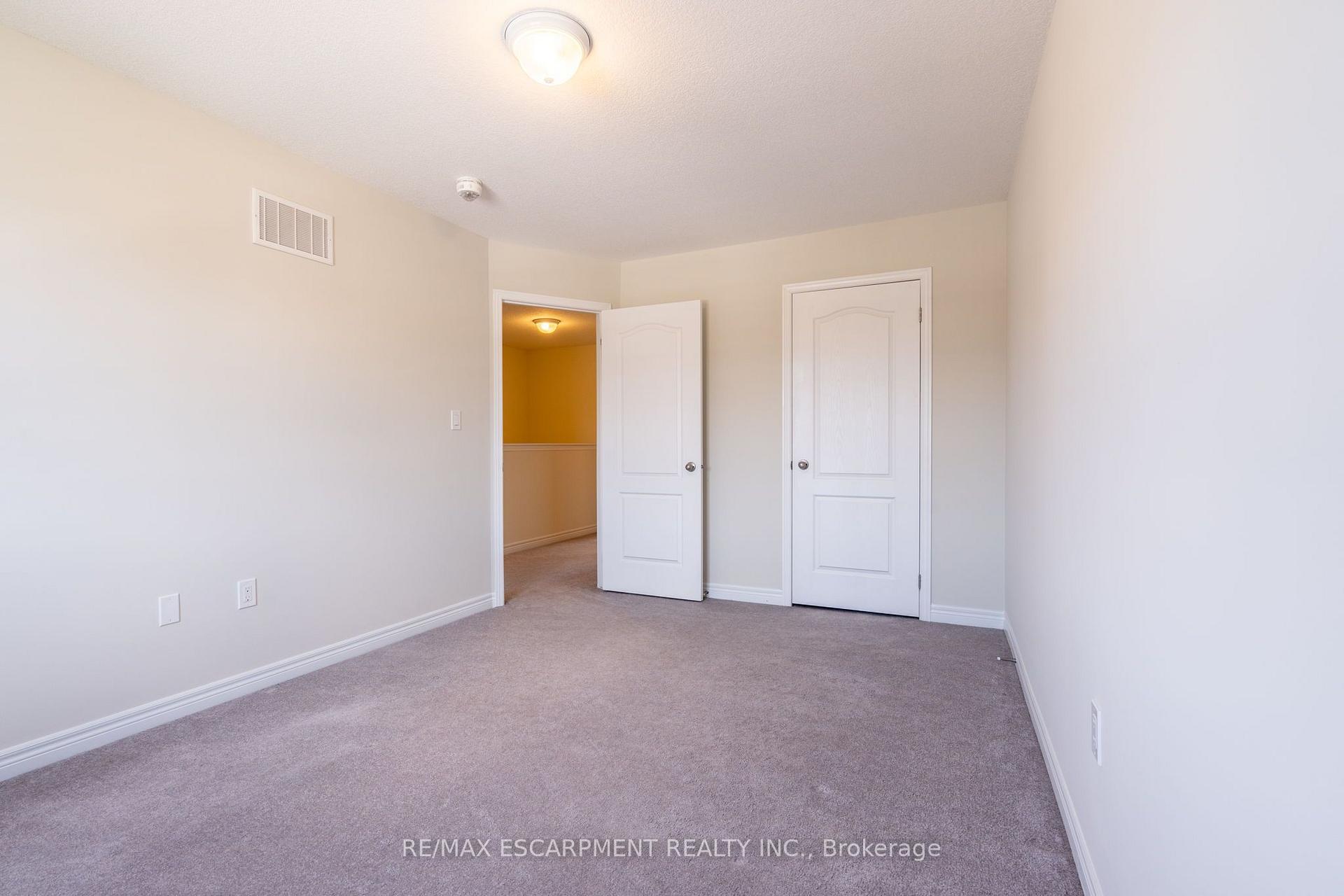 Photo 31 of 175 Lormont Boulevard, Hamilton, Stoney Creek Mountain — HOMEH