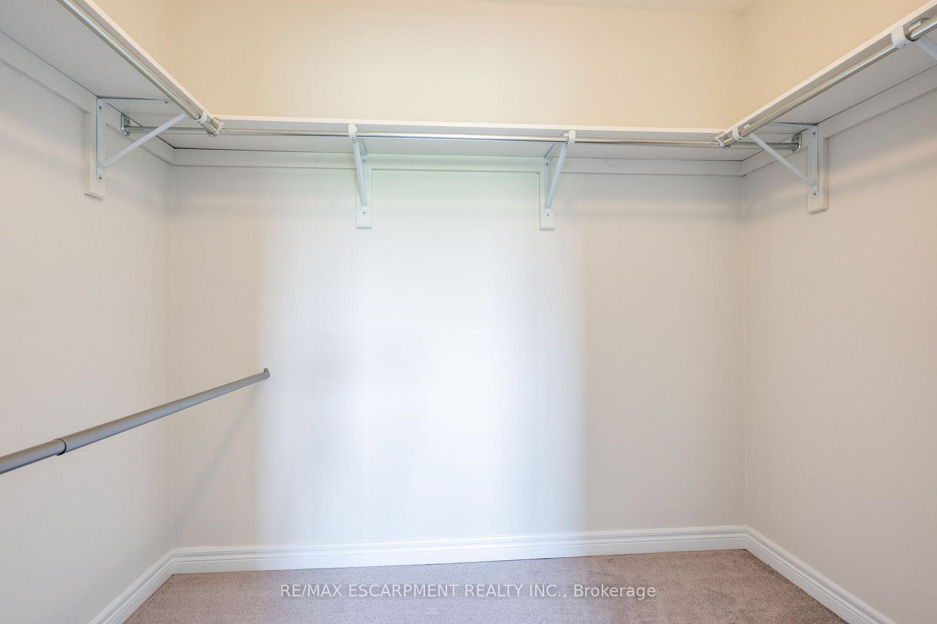 Photo 39 of 175 Lormont Boulevard, Hamilton, Stoney Creek Mountain — HOMEH